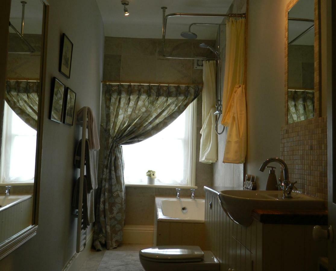 Riverview Apartment 리펀 외부 사진
