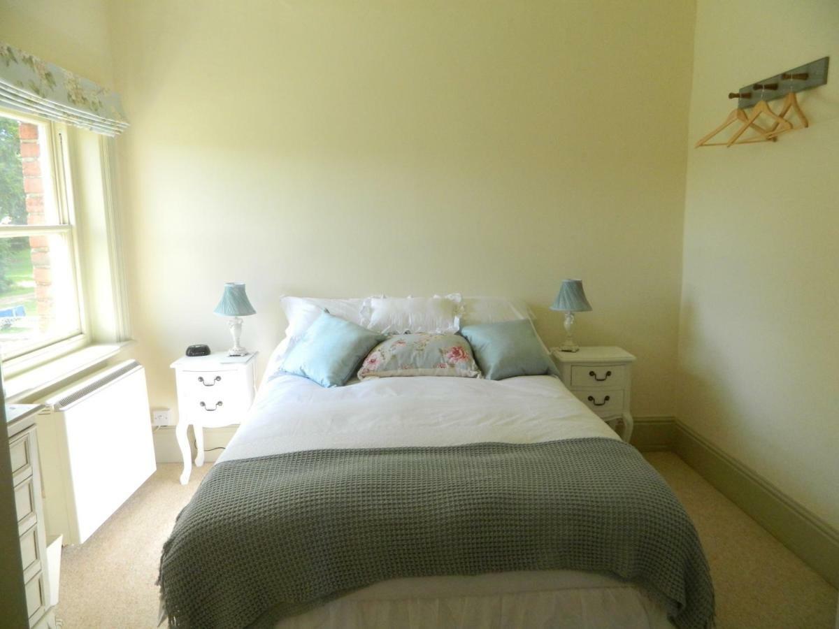 Riverview Apartment 리펀 외부 사진